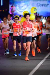 BIB: 20142, 145
                            <button type="button" onclick="openModal(22864257)" class="btn btn-primary btn-sm float-right btn-popup" data-toggle="modal" data-target=".modal-high-quality">
                        <i class="fas fa-shopping-cart"></i> Add to Cart
                    </button>
                                            <button type="button" onclick="isThisMe(22864257, true)" class="btn btn-success btn-sm float-right btn-popup btn-isme hidden" data-toggle="tooltip" data-placement="bottom" title="นี่คือรูปของคุณใช่ไหม คลิกที่นี่เพื่อเอาเข้าอัลบั้ม">
                        <i class="fas fa-plus"></i> Add to album
                    </button>
                    <button type="button" onclick="isThisMe(22864257, false)" class="btn btn-warning btn-sm float-right btn-popup btn-isnotme hidden">
                        <i class="fas fa-ban"></i> Remove from album
                    </button>